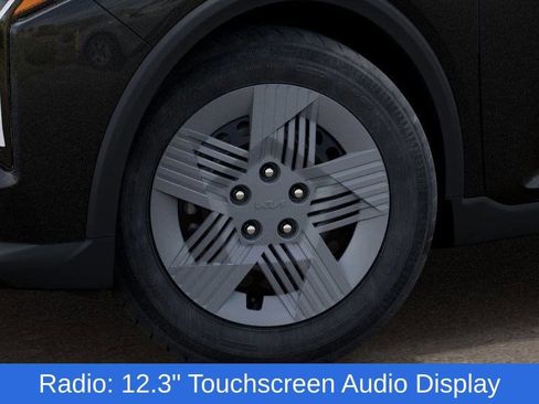 New 2025 Kia K4 LX image 10