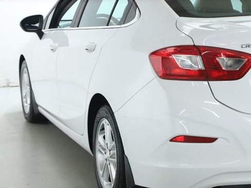 Used 2016 Chevrolet Cruze LT w/ Sun And Sound Package image 41