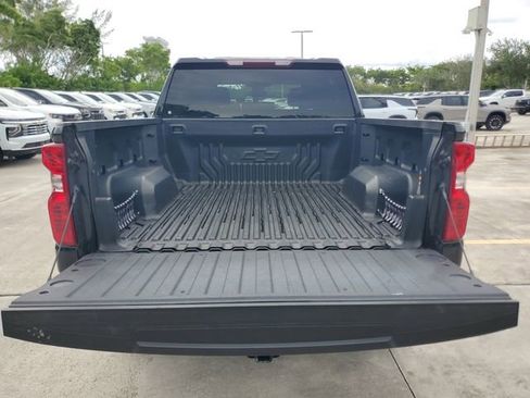 Certified 2023 Chevrolet Silverado 1500 Custom RWD image 9