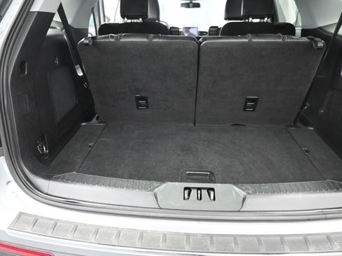 Used 2021 Ford Explorer Limited w/ Equipment Group 301A image 19