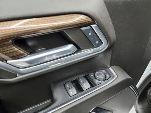 Used 2024 Chevrolet Silverado 2500 LT w/ Z71 Sport Edition image 45