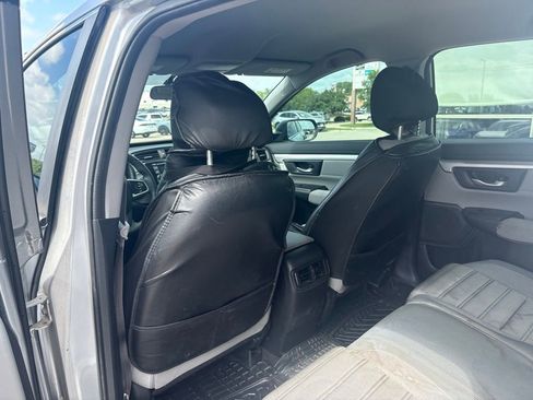 Used 2017 Honda CR-V LX image 32