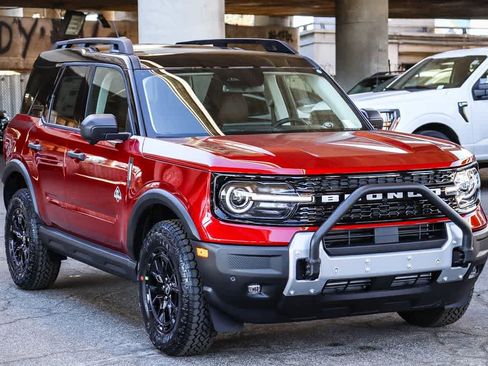 New 2025 Ford Bronco Sport Outer Banks w/ Sasquatch Outer Banks Package image 3