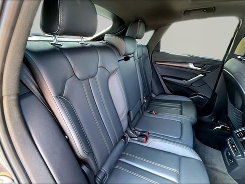 Used 2023 Audi Q5 2.0T Premium Plus w/ Premium Plus Package AWD/4WD image 29