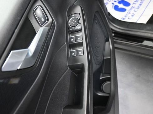 Used 2025 Ford Escape ST-Line image 11