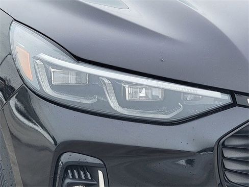 Certified 2023 Ford Escape Platinum image 15