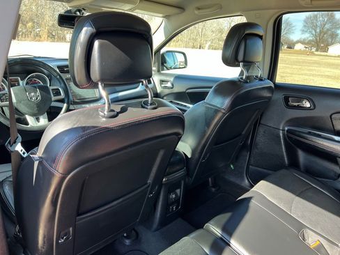 Used 2018 Dodge Journey GT image 19