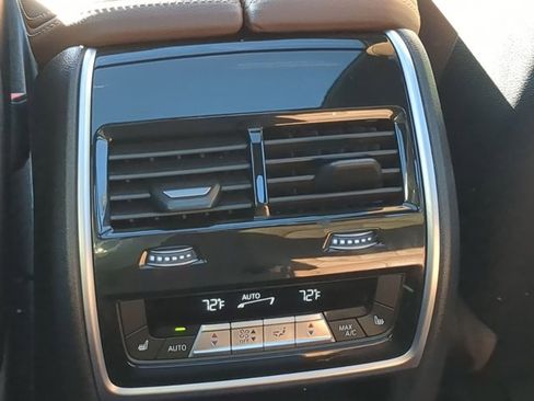 Used 2024 BMW X7 xDrive40i w/ M Sport Package image 18