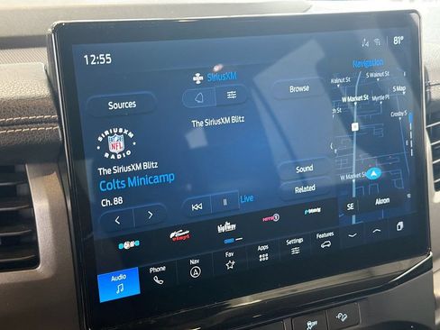 Used 2023 Ford Expedition XLT AWD/4WD image 17