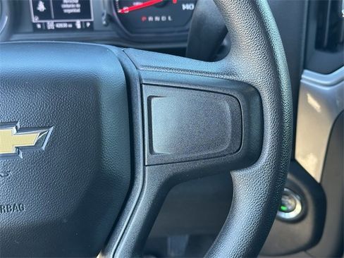 Used 2024 Chevrolet Silverado 2500 Custom w/ Custom Value Package image 14