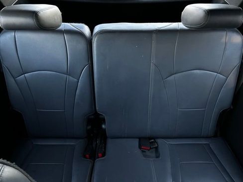 Used 2023 Buick Enclave Essence w/ Experience Buick Package image 31