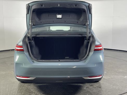 Certified 2025 BMW 540i xDrive 540i xDrive image 8