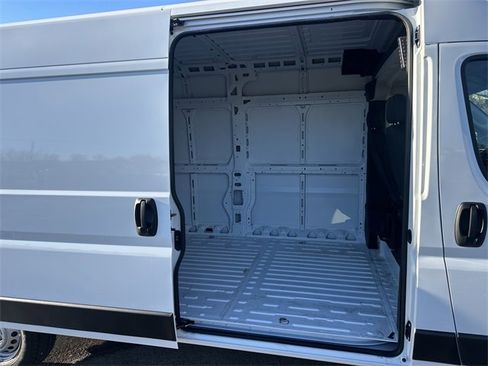 Used 2025 RAM ProMaster 2500 image 15
