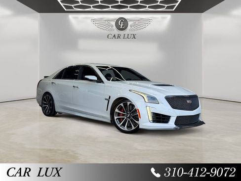 Used 2017 Cadillac CTS V w/ Carbon Fiber Package image 7