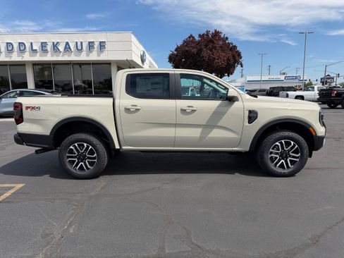 New 2026 Ford Ranger Lariat w/ FX4 Off-Road Package AWD/4WD image 2