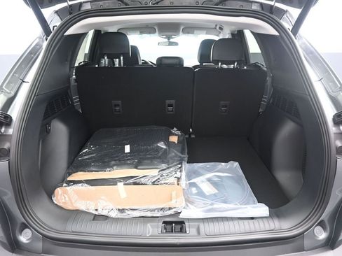 New 2024 Ford Escape SE image 13