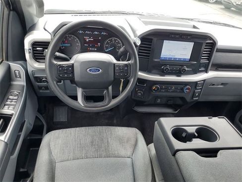 Used 2022 Ford F150 XLT image 25