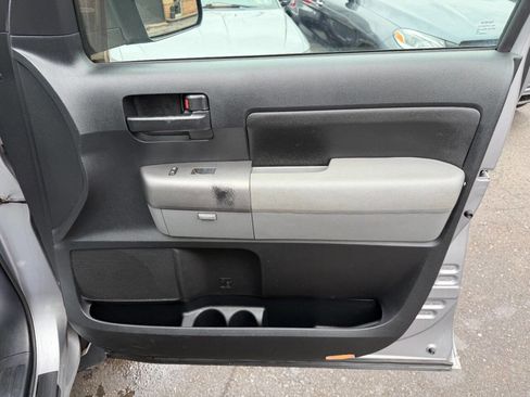 Used 2010 Toyota Tundra 2WD Double Cab image 39