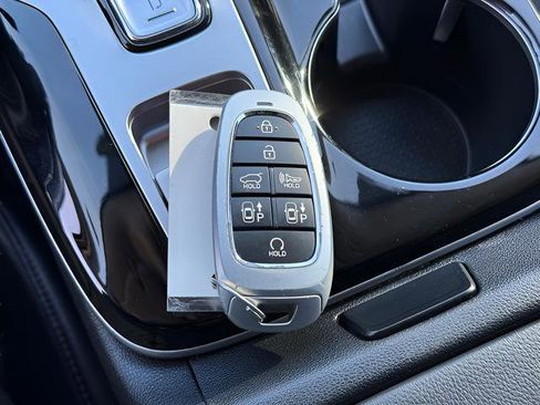 Used 2024 Hyundai Tucson Limited AWD/4WD image 17