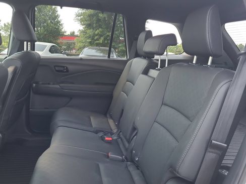Used 2023 Honda Passport Elite image 13
