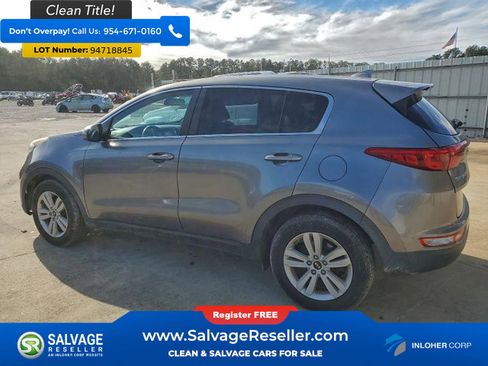 Used 2017 Kia Sportage LX image 2