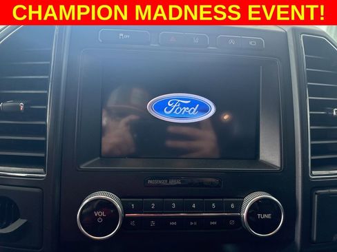 Used 2021 Ford Expedition Limited image 17