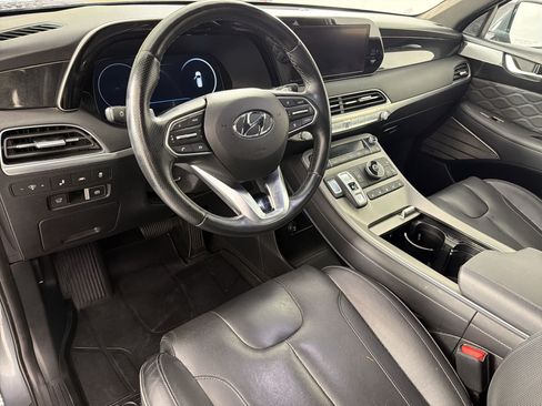 Used 2022 Hyundai Palisade Calligraphy FWD image 4