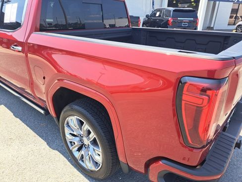 Used 2024 GMC Sierra 1500 Denali w/ Denali Reserve Package AWD/4WD image 20