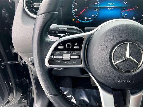 Used 2023 Mercedes-Benz GLA 250 image 22