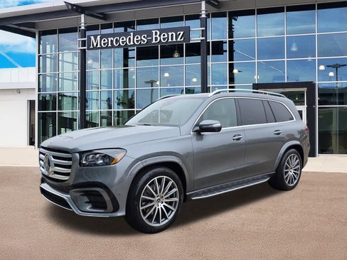 Certified 2025 Mercedes-Benz GLS 450 4MATIC image 1