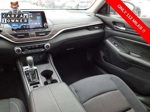 Used 2025 Nissan Altima 2.5 SV AWD/4WD image 15