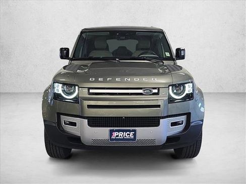 Certified 2023 Land Rover Defender 110 SE AWD/4WD image 2
