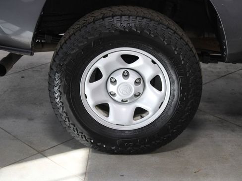 Used 2022 Toyota Tacoma SR image 14