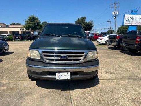 Used 2002 Ford F150 XLT RWD image 2