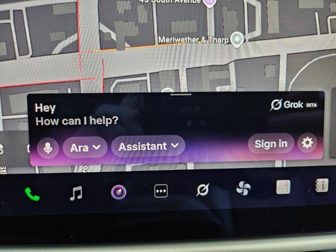 Used 2022 Tesla Model X image 33