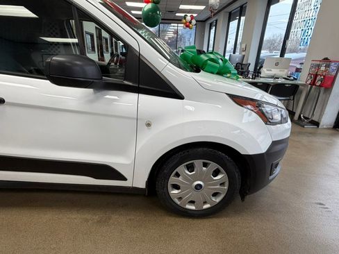 Used 2020 Ford Transit Connect XL image 22