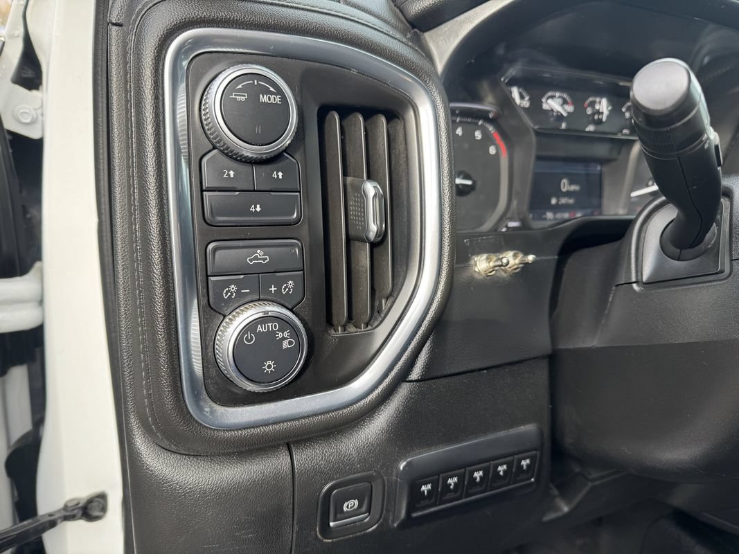 Used 2021 GMC Sierra 3500 SLE AWD/4WD image 14
