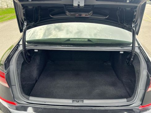 Used 2021 Volkswagen Passat 2.0T SE image 44