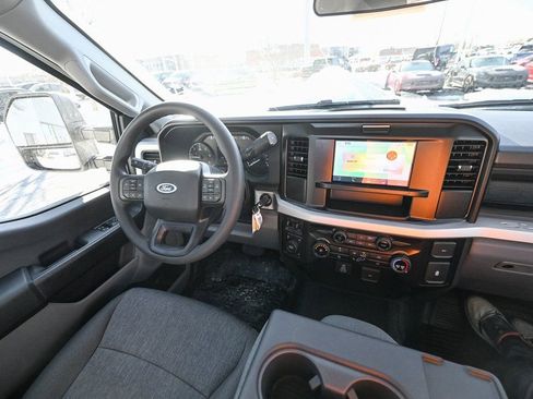New 2026 Ford F350 XL w/ XL Chrome Package image 19