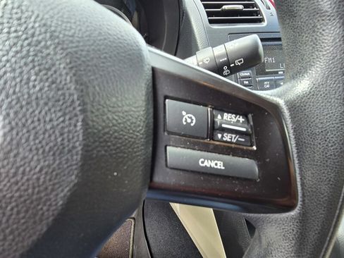 Used 2013 Subaru Crosstrek 2.0i Premium AWD/4WD image 16