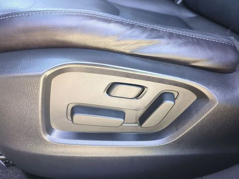 Used 2017 MAZDA CX-9 Touring image 16