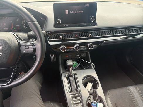Used 2023 Honda Civic Sport image 17