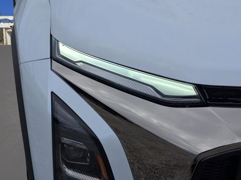 New 2026 Chevrolet Equinox ACTIV image 4