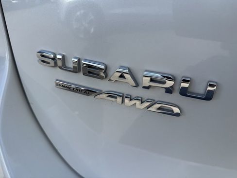 Used 2020 Subaru Forester Touring image 6