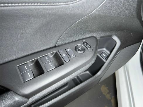 Used 2018 Honda Civic Touring image 21