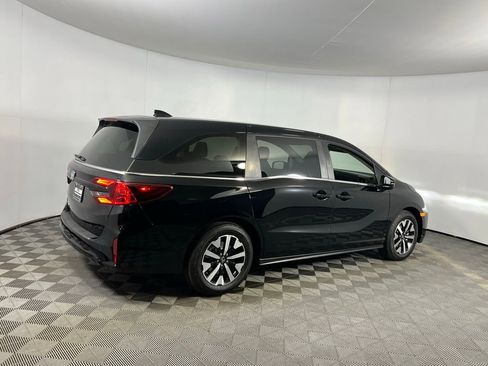 Used 2025 Honda Odyssey EX-L image 7
