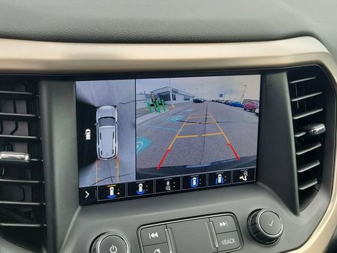 Used 2020 GMC Acadia Denali w/ Denali Ultimate Package AWD/4WD image 28