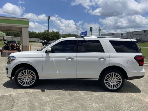 Used 2024 Ford Expedition Limited RWD image 6