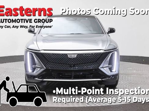 Used 2024 Cadillac Lyriq Luxury RWD image 2