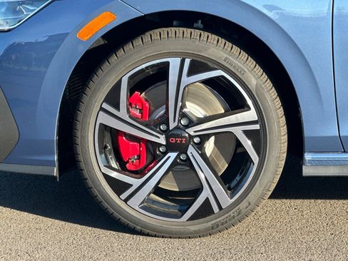 New 2026 Volkswagen GTI SE FWD image 25